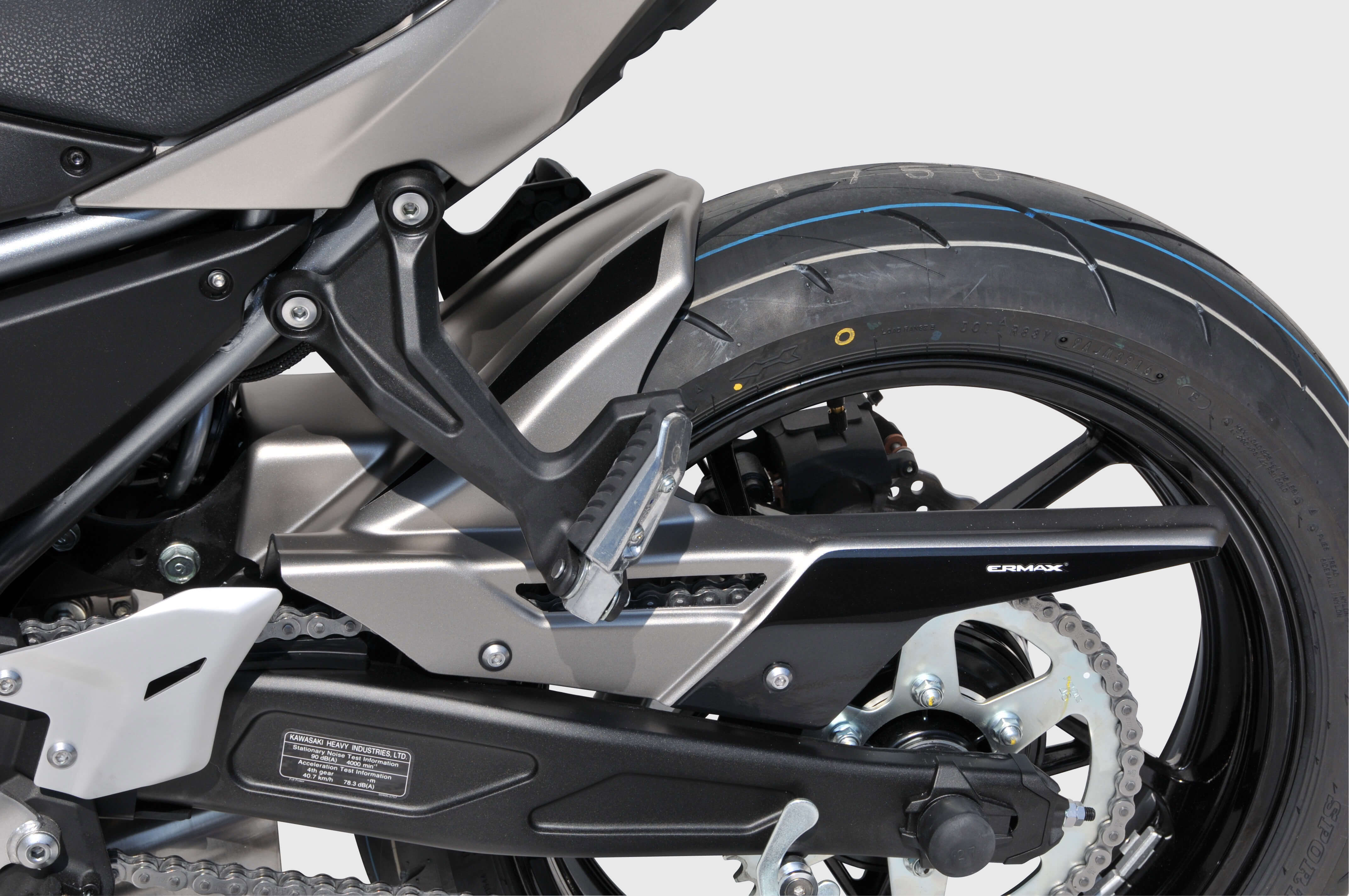 Ermax achterspatbord Kawasaki Z650 2017-2019 Ongespoten E7303095-00