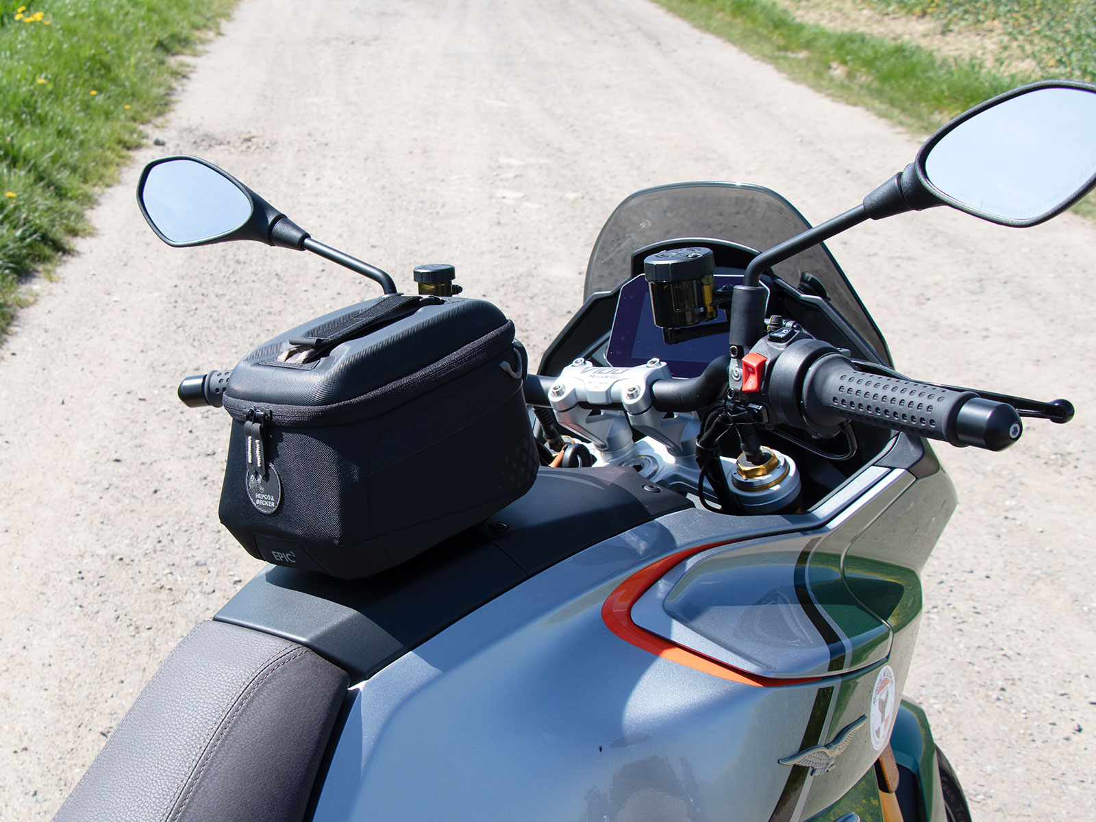 Hepco en Becker bevestiging Tanktas Moto Guzzi V100 Mandello (2023-) HE5165570001 2