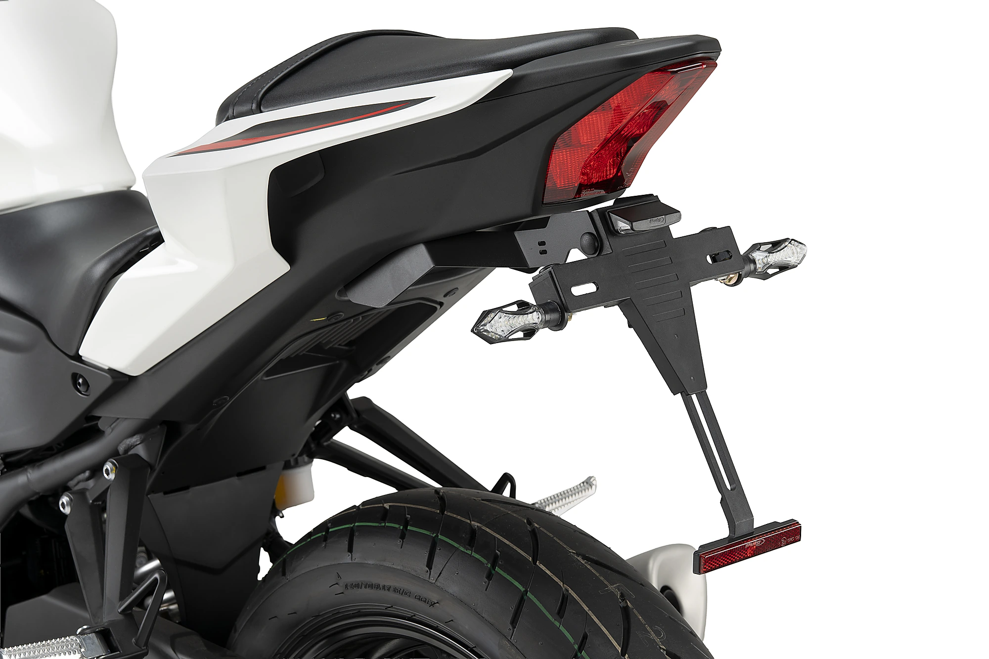 Puig kentekenplaathouder Yamaha R3 (2025-) PU22790N