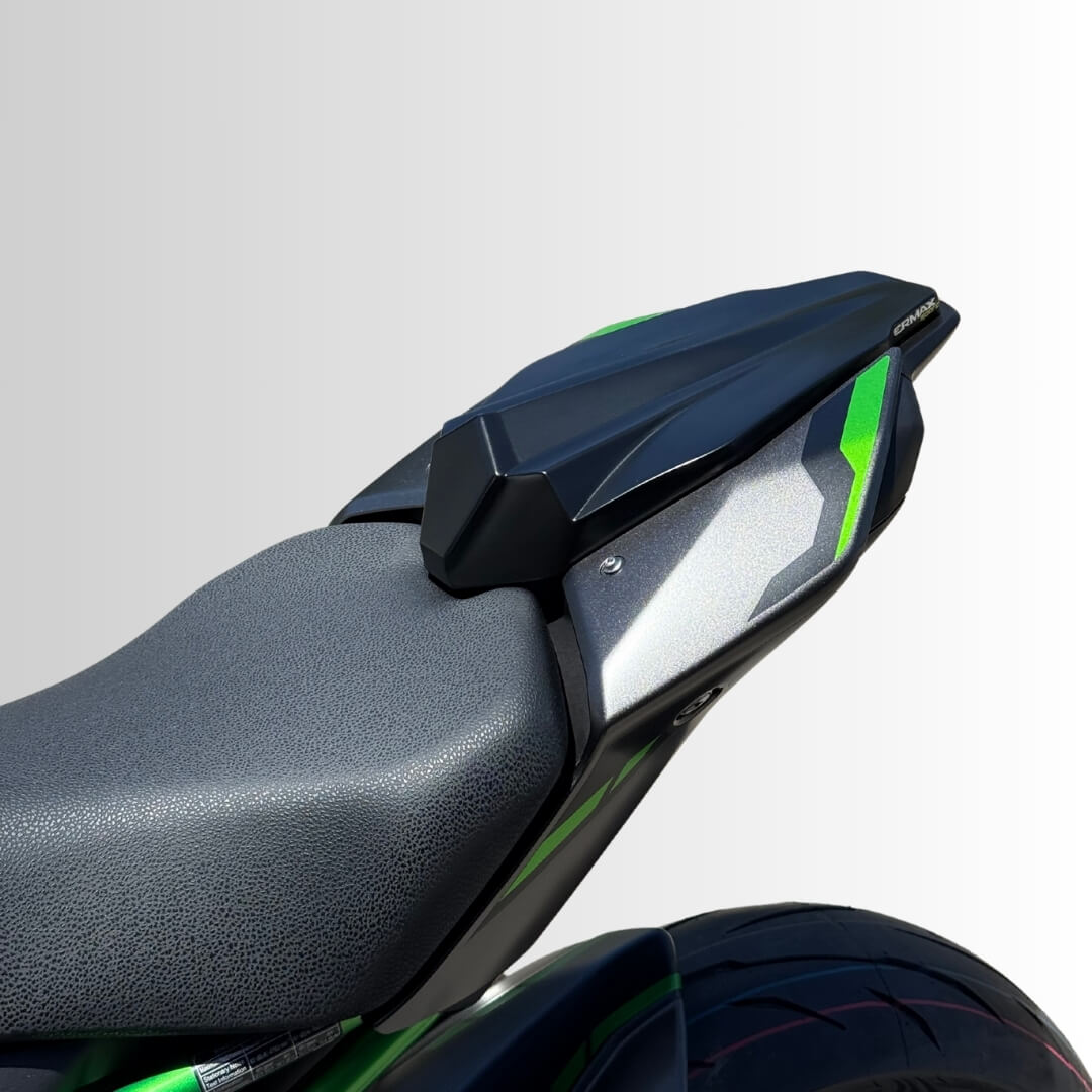 Ermax duo zit cover Kawasaki Z900 / SE 2025-2026 Ongespoten E8503S85-00