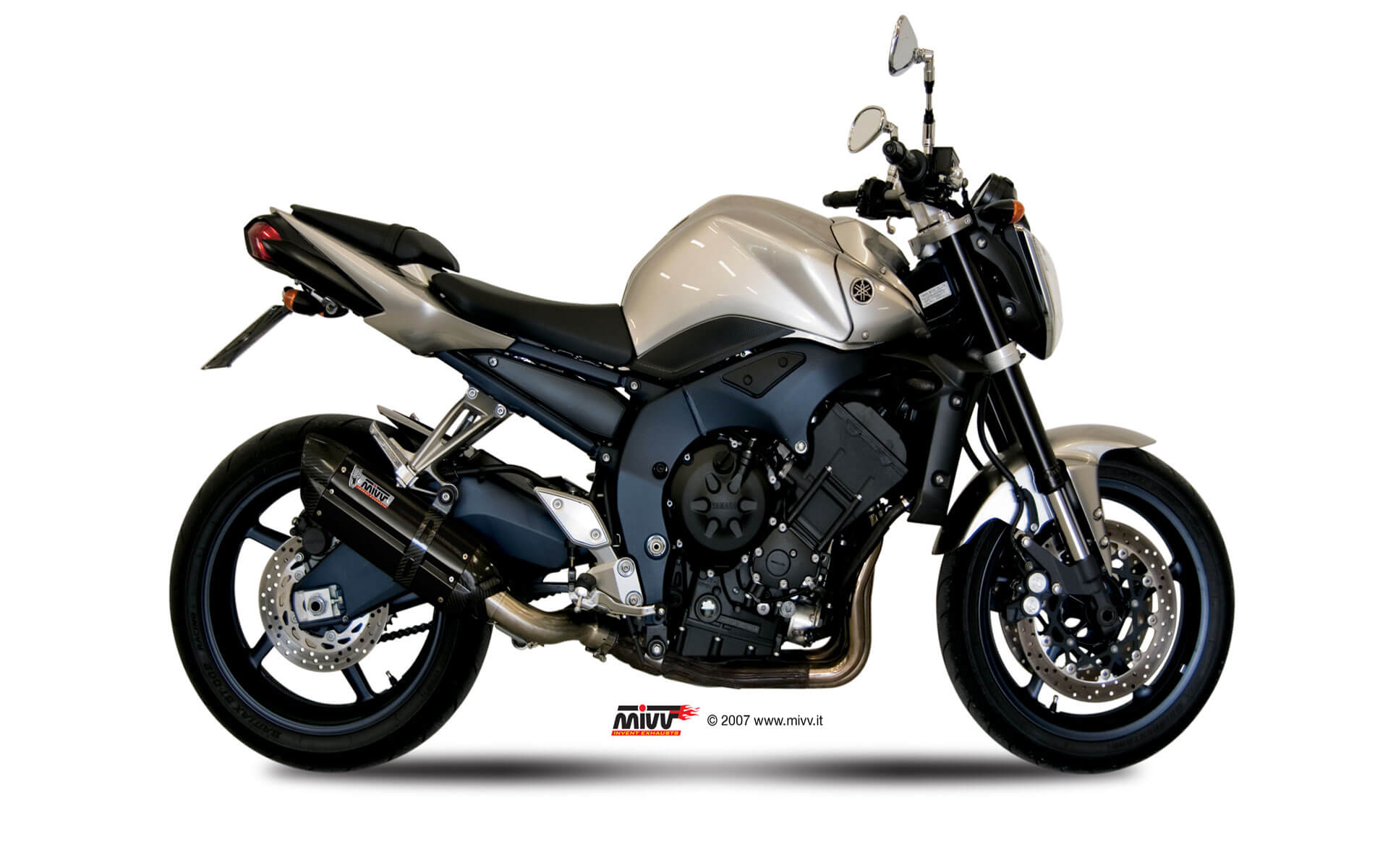 MIVV Suono Slip On uitlaat Yamaha FZ1 N / S Fazer / ABS (2006-2015) BI-1089475001 1
