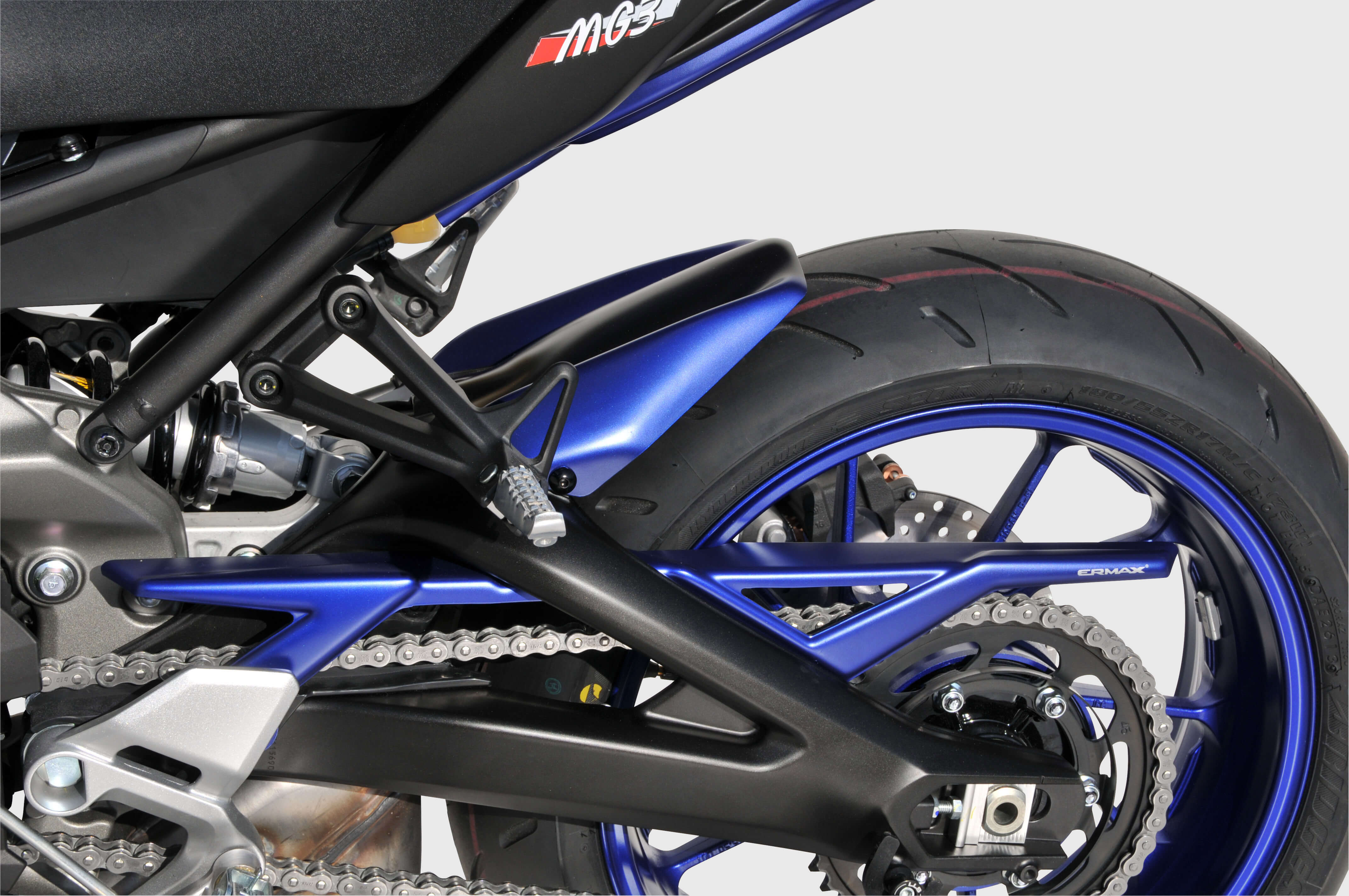 Ermax achterspatbord Yamaha MT09 2013-2016 Ongespoten E730200117 1