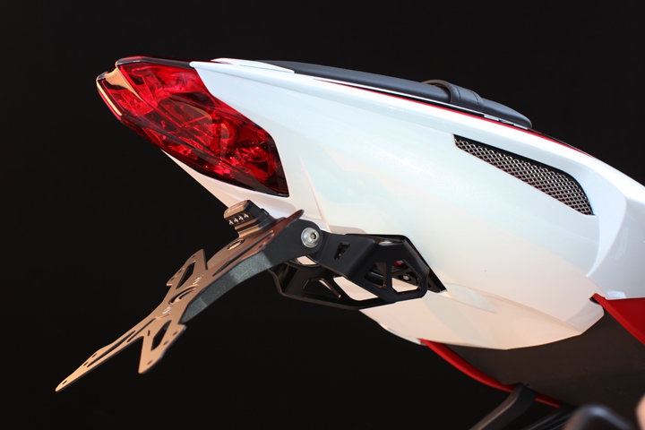 Evotech kentekenplaathouder Triumph Street Triple 675R / Daytona 675R Evotech kentekenplaathouder Triumph Street Triple 675R / Daytona 675R