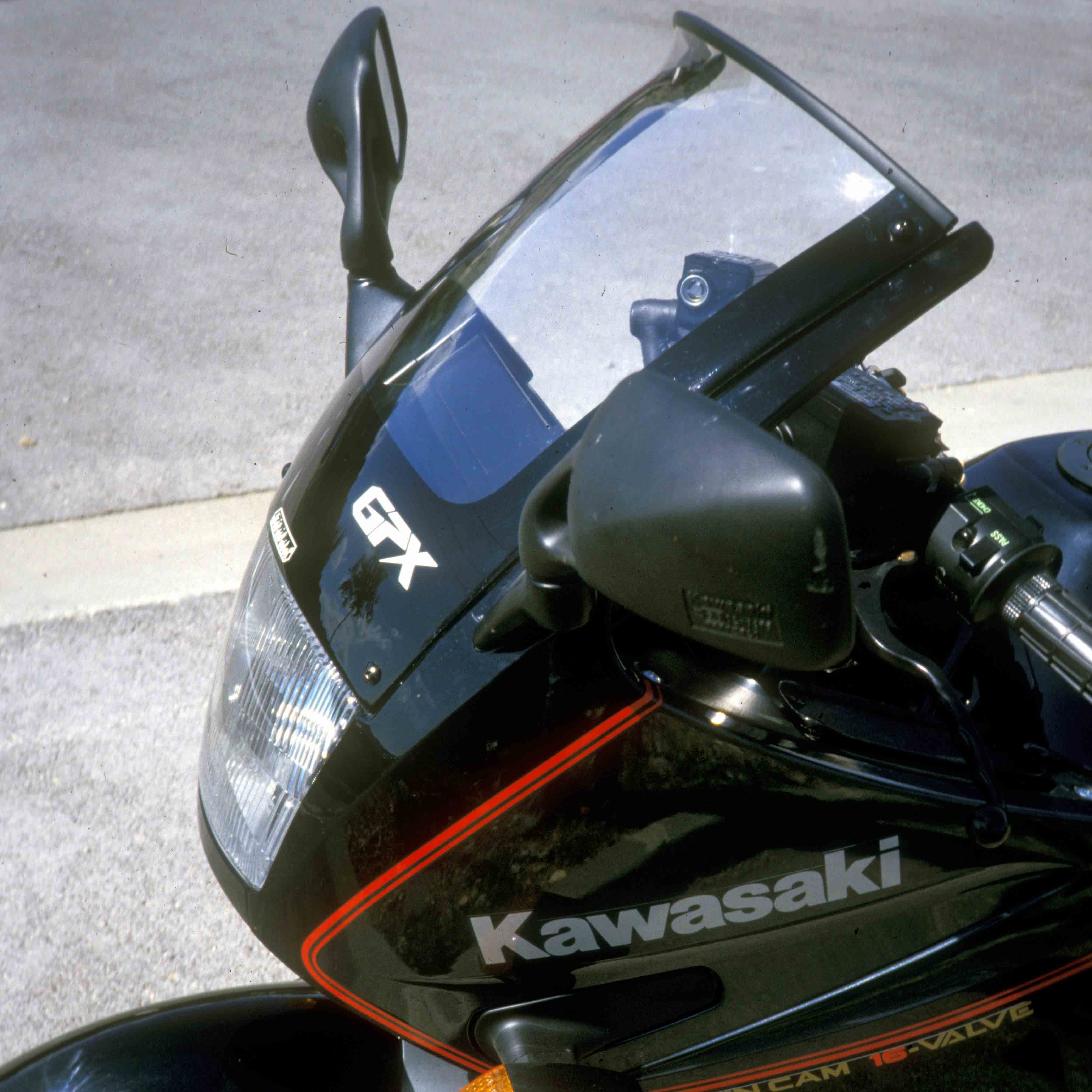 Ermax verhoogd windscherm Kawasaki GPX750R (1986-1990) E010301006